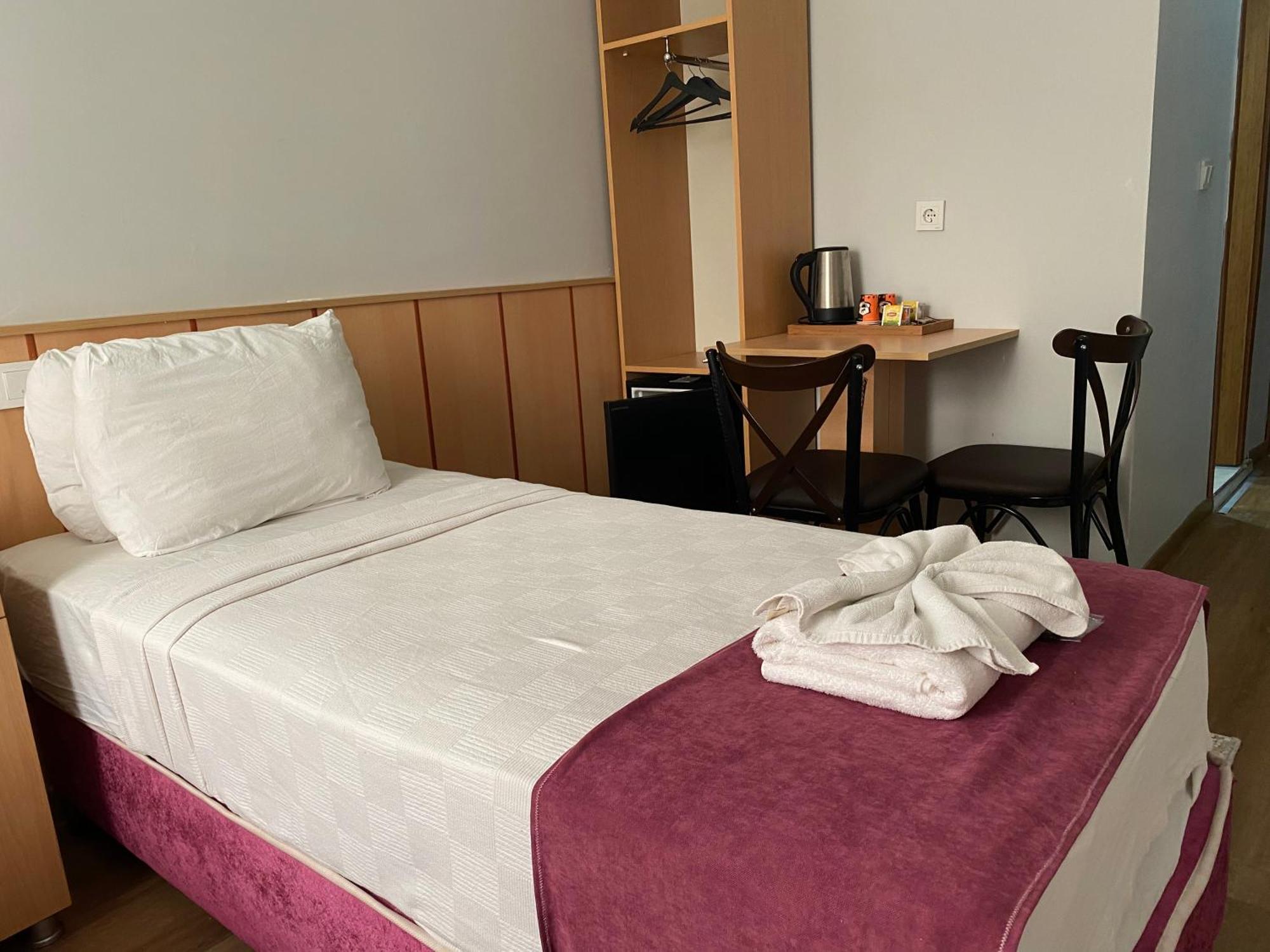 Hotel Özsefa Istanboel Buitenkant foto